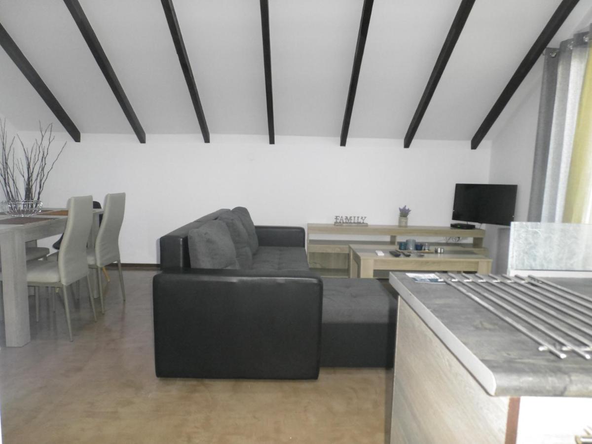 Armonia Apartment Potos Exterior photo